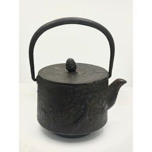 Antique Japanese Cast Iron Tetsubin Tea Kettle With Pinecone Lid & Floral Patter